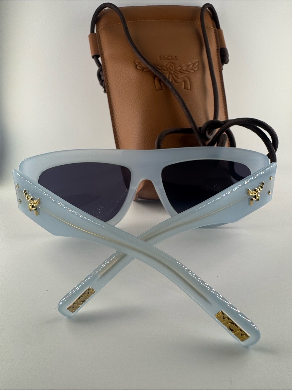 MCM Sunglasses and MCM Crossbody NWT Shiny Light Blue Smoke Authentic - Picture 7 of 9